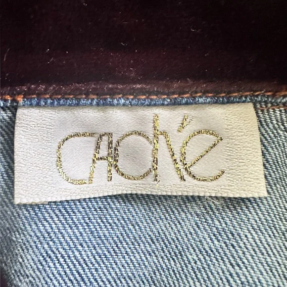 🤠 Vintage Caché Denim Animal Print Button Front Vest - Picture 4 of 5